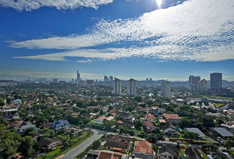 هتل Best Western Petaling Jaya