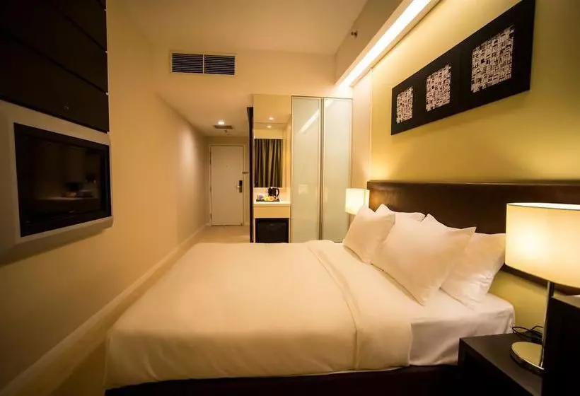 هتل Best Western Petaling Jaya