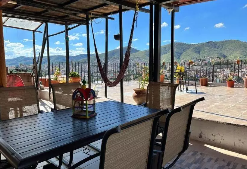 هتل Casona De Las Aves