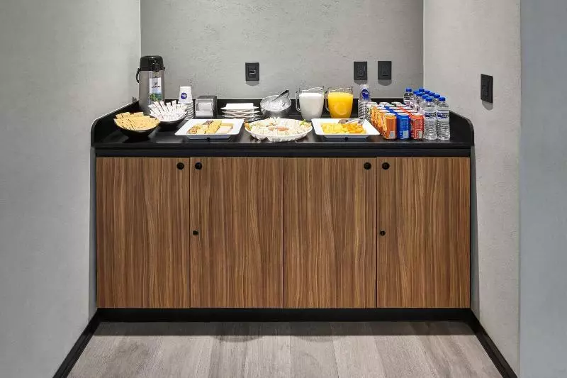 فندق City Express By Marriott La Paz