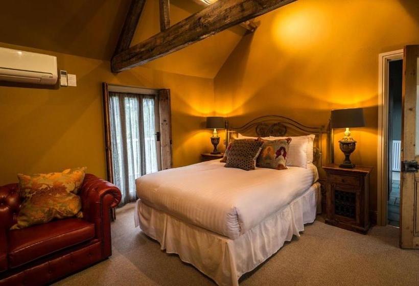 Отель Cockliffe House