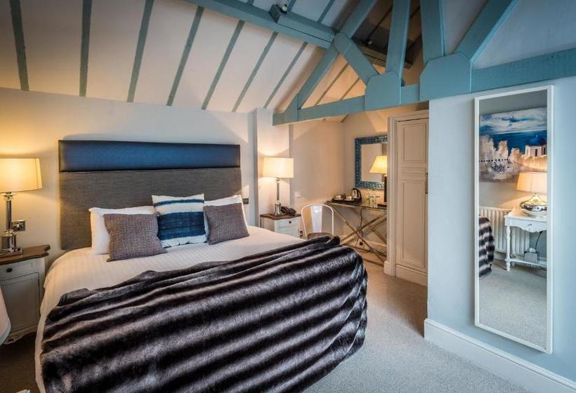 Отель Cockliffe House