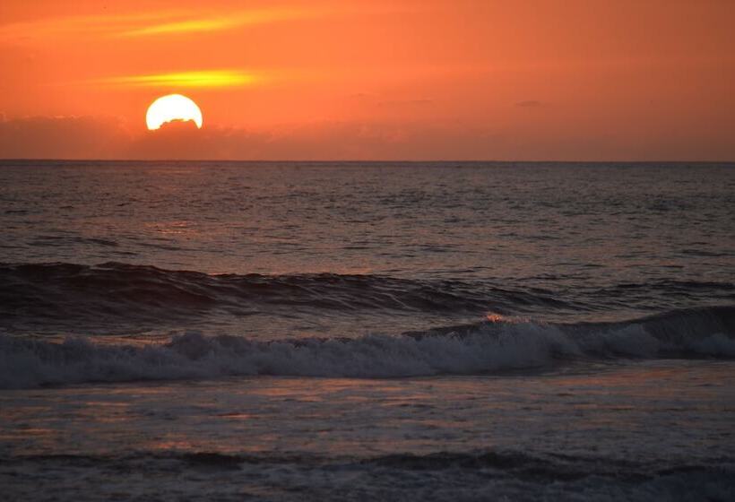 فندق Concierge Plaza San Rafael