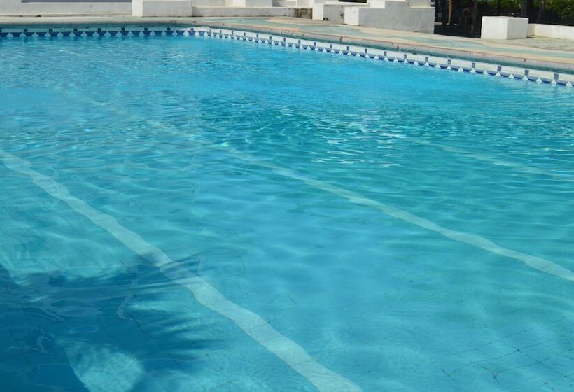 فندق Concierge Plaza San Rafael