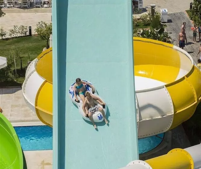 Dream World Aqua Hotel - All Inclusive