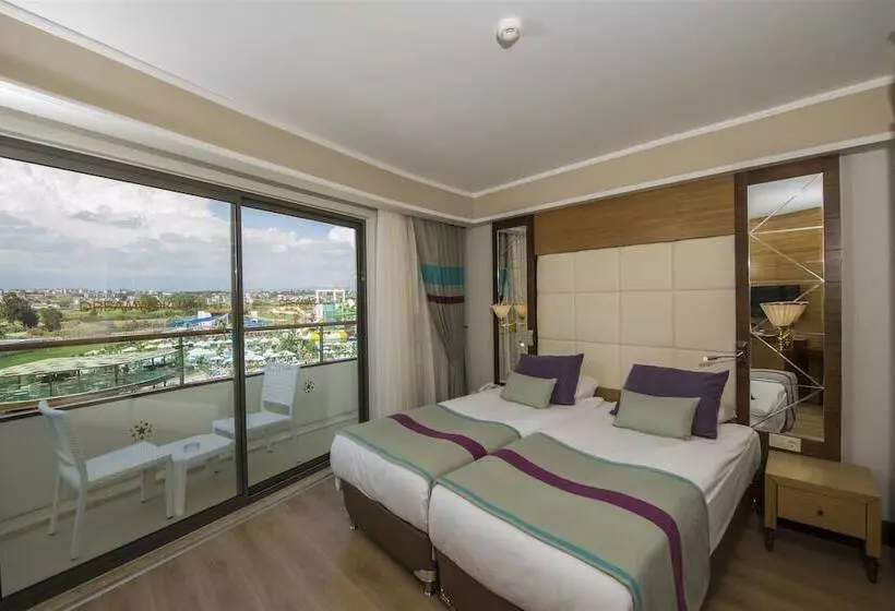 Dream World Aqua Hotel - All Inclusive