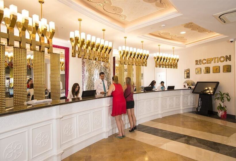 Dream World Aqua Hotel - All Inclusive