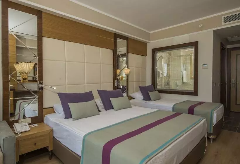 Dream World Aqua Hotel - All Inclusive