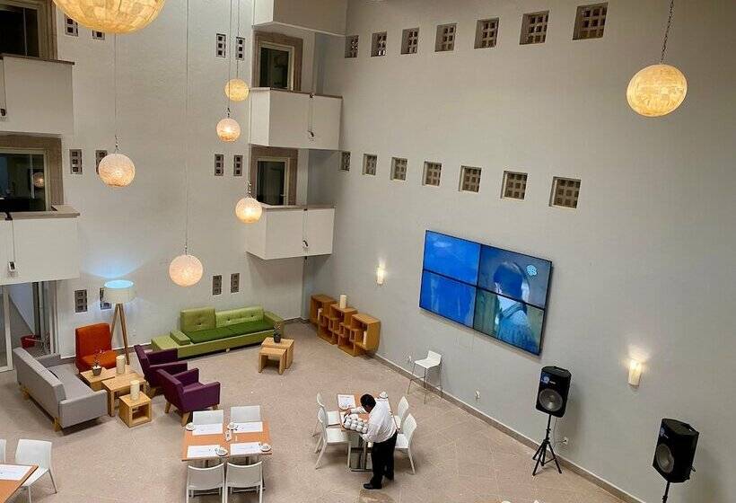 هتل Inhouse León