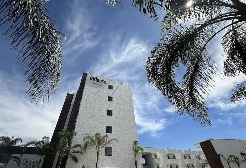 هتل Inhouse León