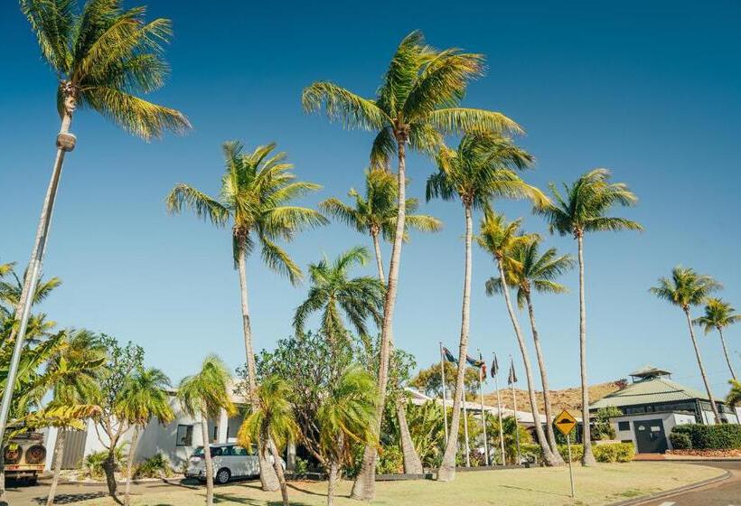 Отель Karratha International