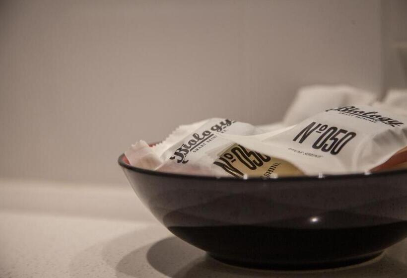 Отель Karratha International