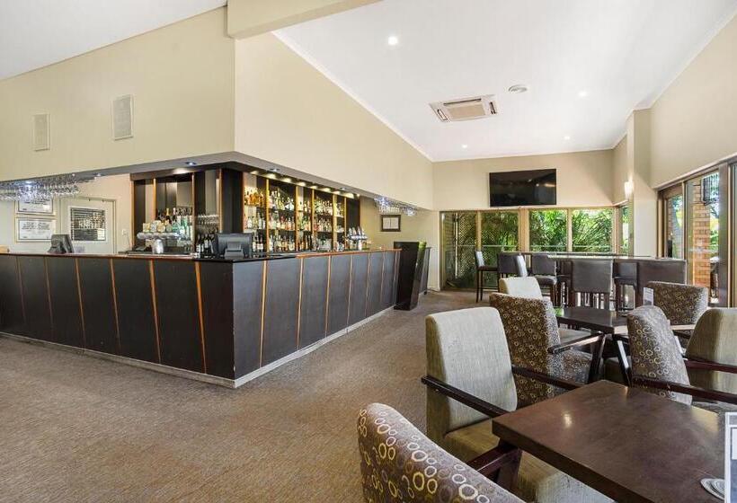 Отель Karratha International