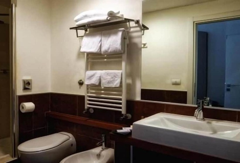 Rome Art Hotel   Gruppo Trevi Hotels