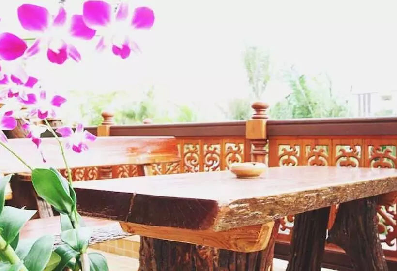 호텔 The Orchid House Sha Extra Plus