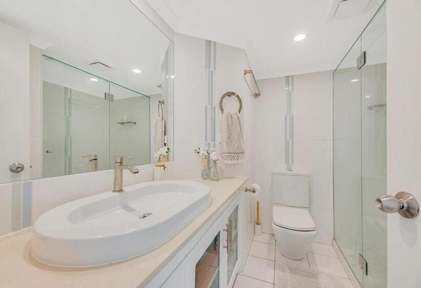 Mandolin Beachfront Resort