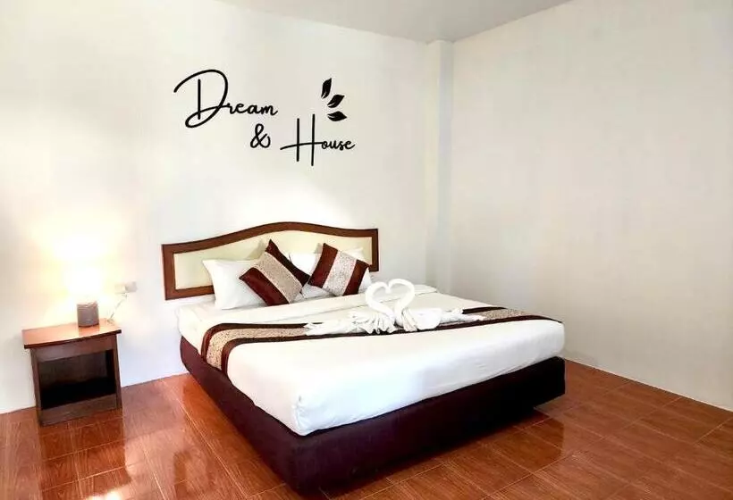 Mild Garden View Resort