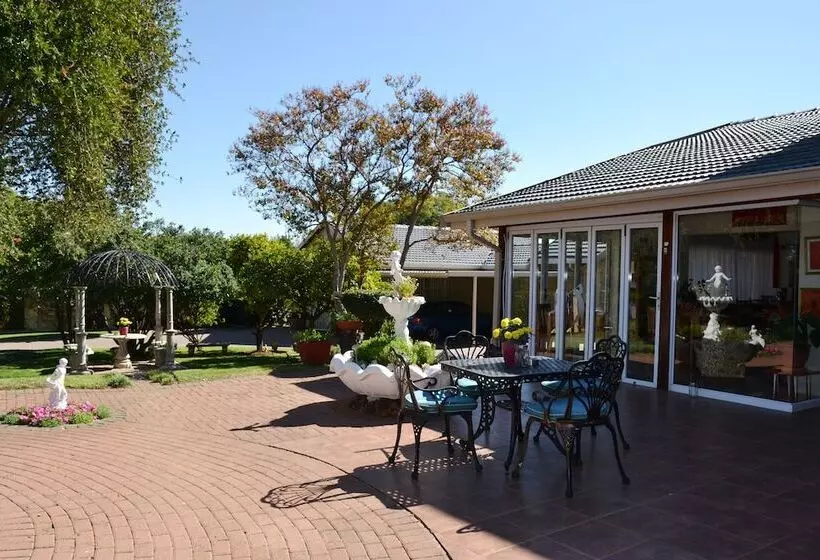 Пансион Golfer's Lodge