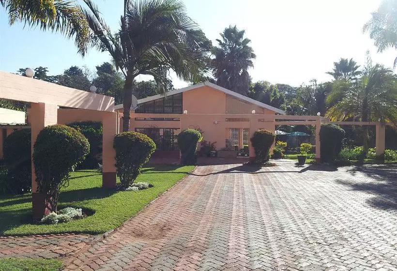 پانسیون Daisy's Guest House