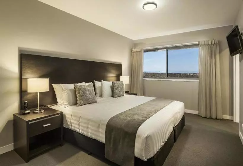 Quest Albury On Townsend