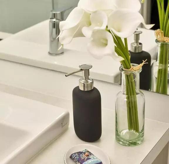 Quest Albury On Townsend