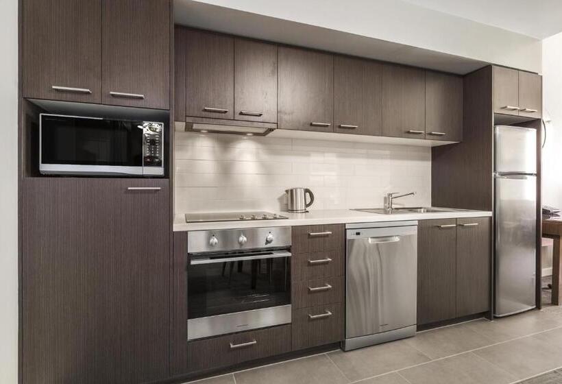 Quest Albury On Townsend