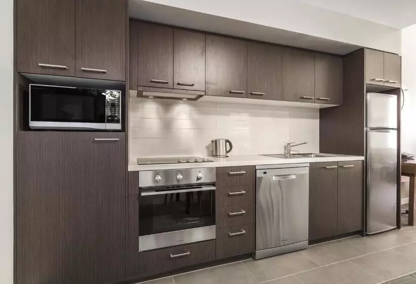 Quest Albury On Townsend