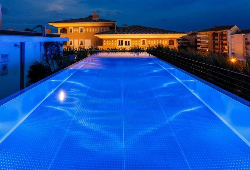 レジデンス Villa Romana Fréjus