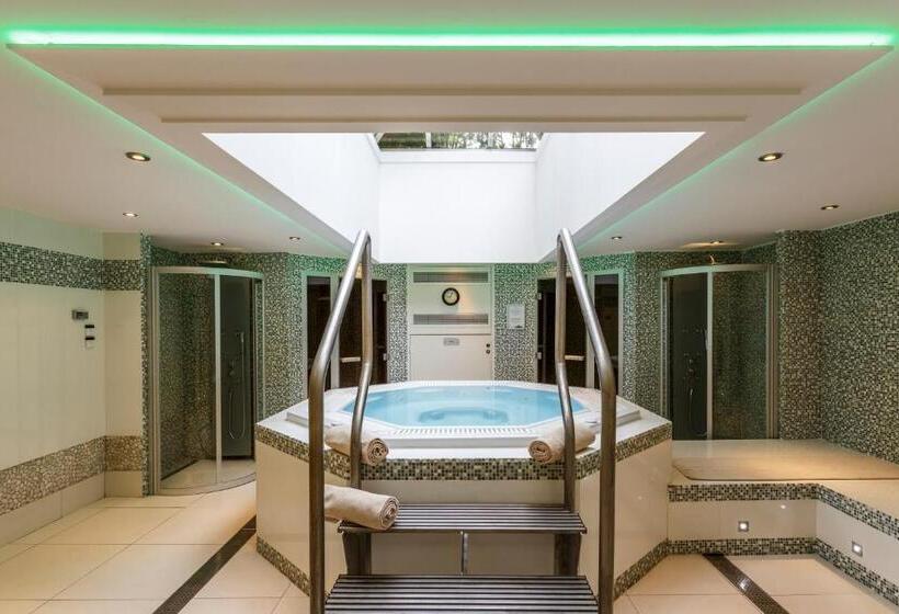 レジデンス Villa Romana Fréjus