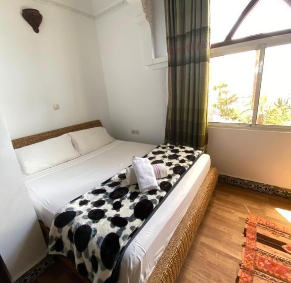 리아드 Ryad Du Pêcheur Safi