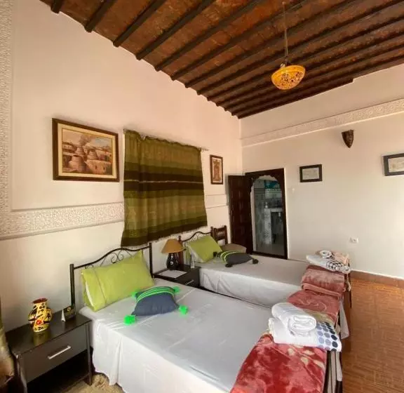 리아드 Ryad Du Pêcheur Safi