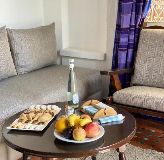 리아드 Ryad Du Pêcheur Safi