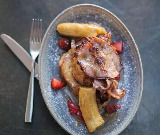 Riverview On Mount Street