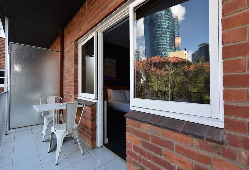 Riverview On Mount Street