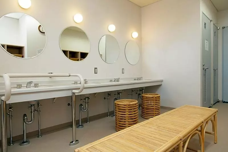 Shin Osaka Youth Hostel