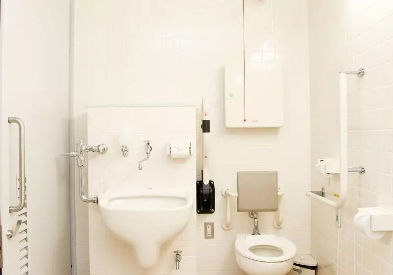 Shin Osaka Youth Hostel