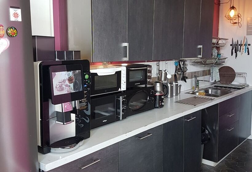 בית מלון כפרי Crafoord Place   Hostel