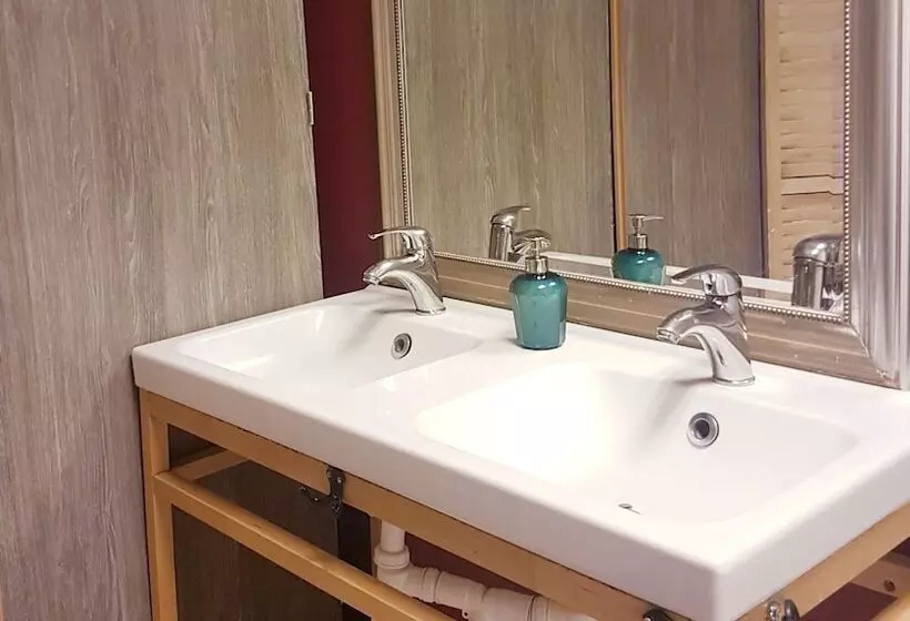 ホテル Crafoord Place   Hostel