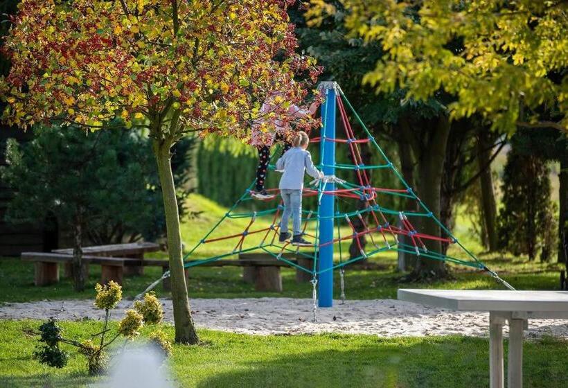 فندق The Amber Business & Spa