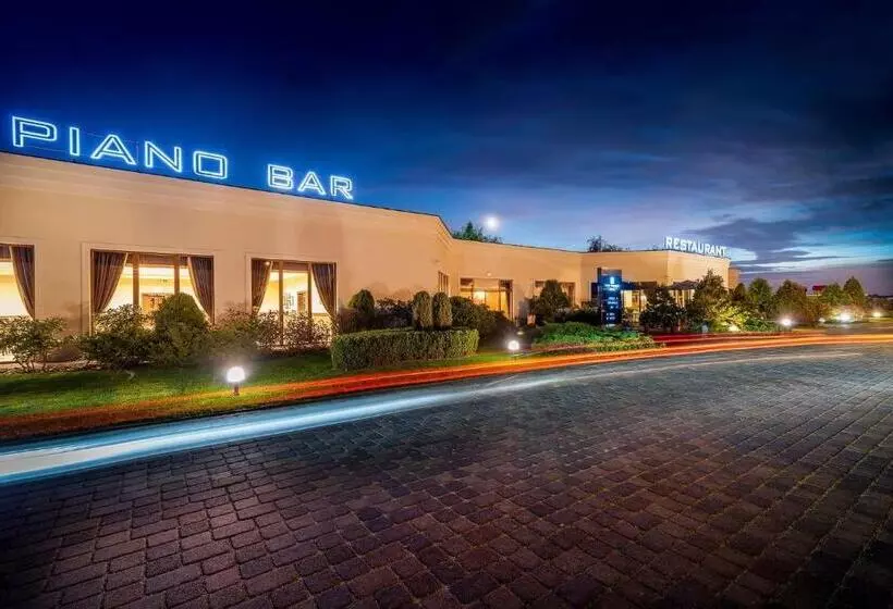 Hotelli The Amber Business & Spa