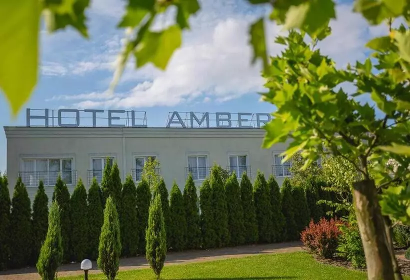 Hotelli The Amber Business & Spa