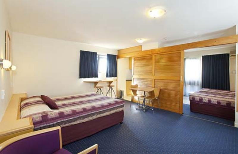 Airolodge International Motel