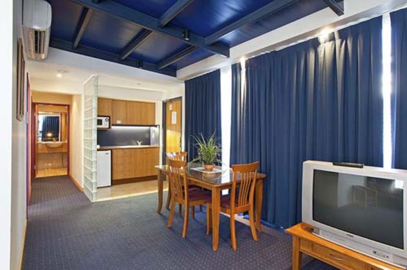 Airolodge International Motel