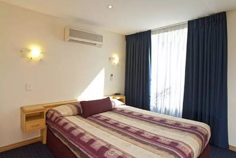 Airolodge International Motel