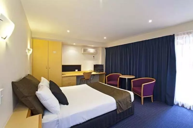 Airolodge International Motel