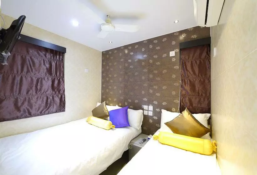 هاستل New Fortunate Guest House