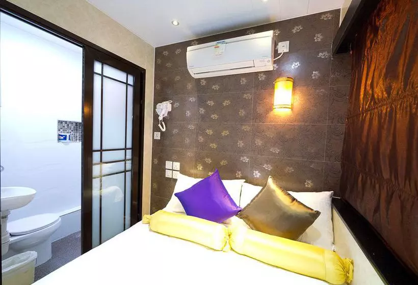 هاستل New Fortunate Guest House