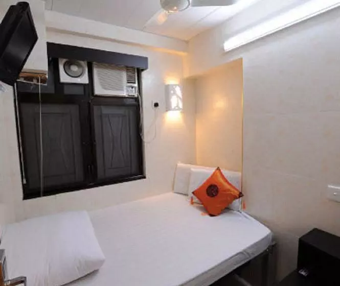 هاستل New Fortunate Guest House