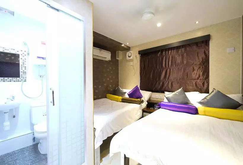 هاستل New Fortunate Guest House