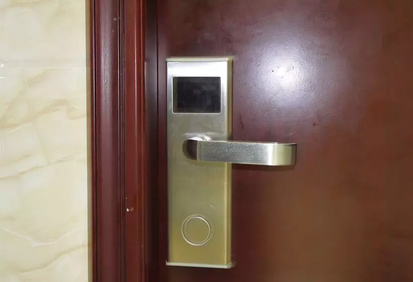 هاستل New Fortunate Guest House